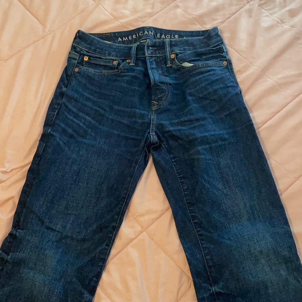 American Eagle relaxed fit jeans